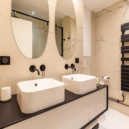 Appt Design 2br 6p - Mute - Mobility Lease